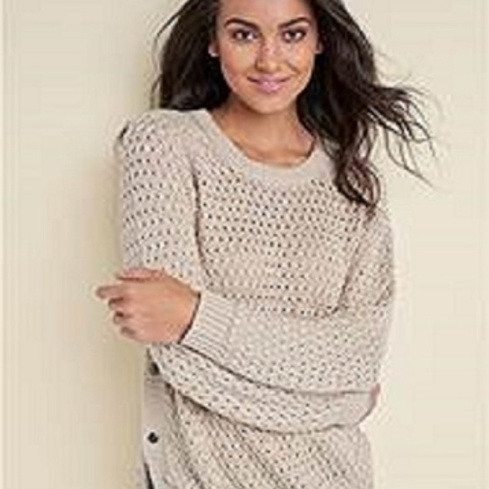 3X 26-28 Beige Long Sleeve Sweater with Button Detail
